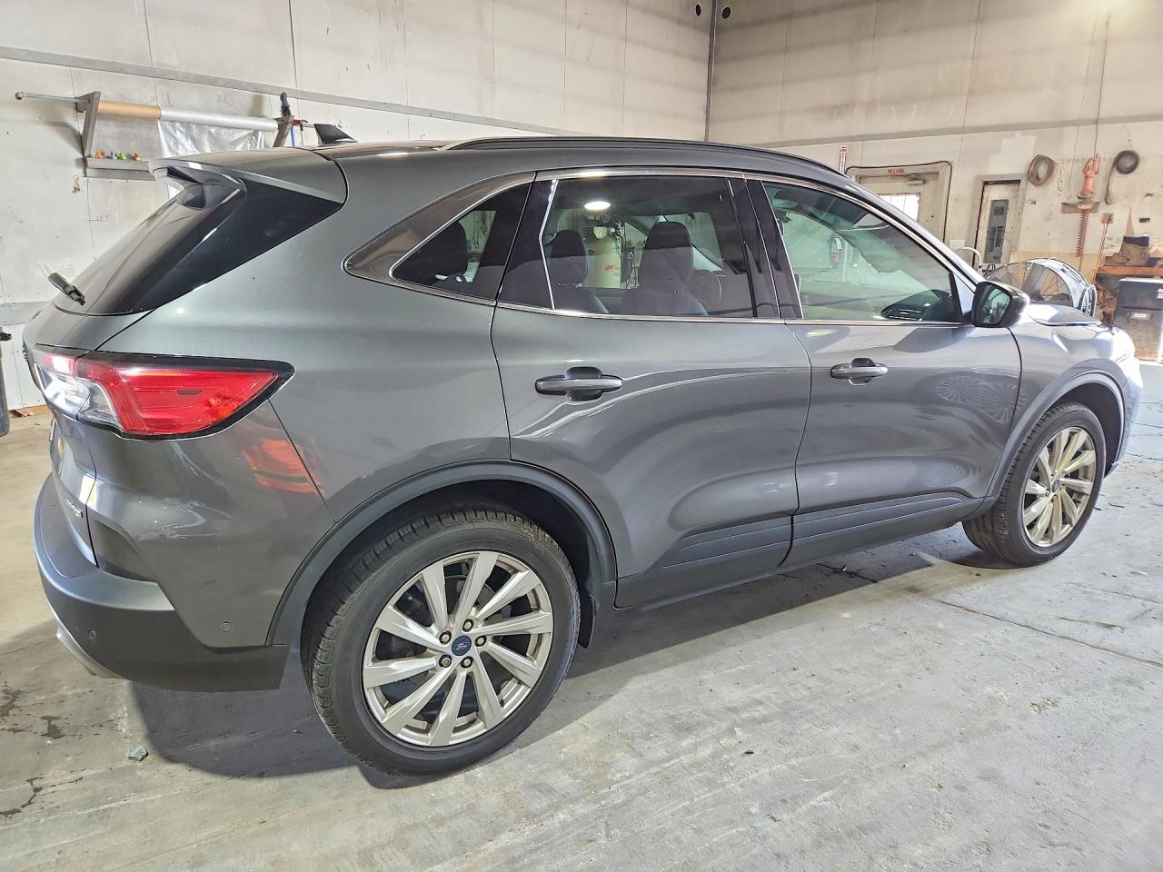 2021 FORD ESCAPE TITANIUM — снимка 3
