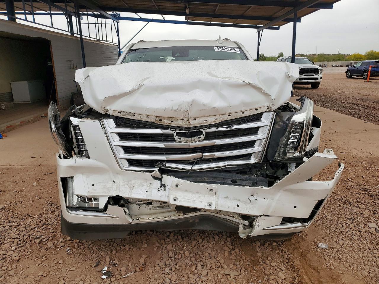 2016 CADILLAC ESCALADE LUXURY — снимка 5