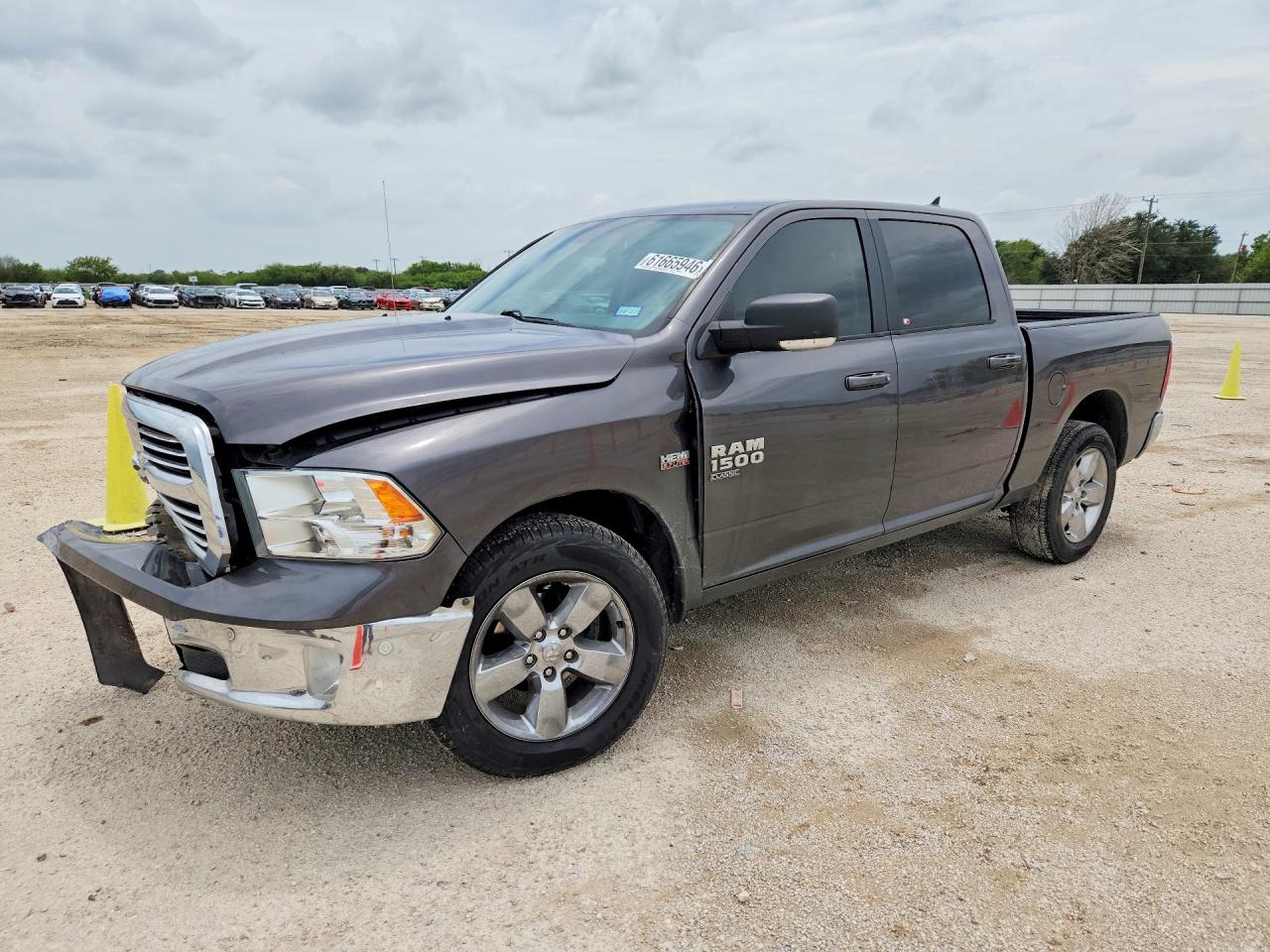 2019 RAM 1500 CLASSIC SLT