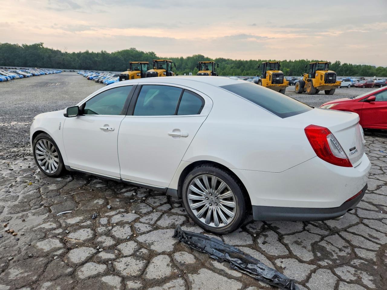 2013 LINCOLN MKS — снимка 2
