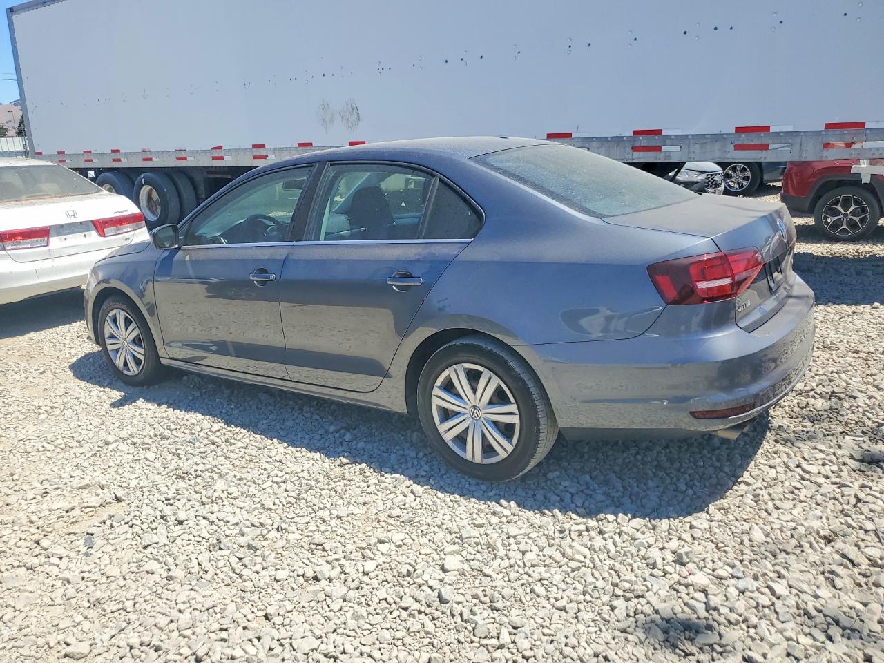 2017 VOLKSWAGEN JETTA S — снимка 2