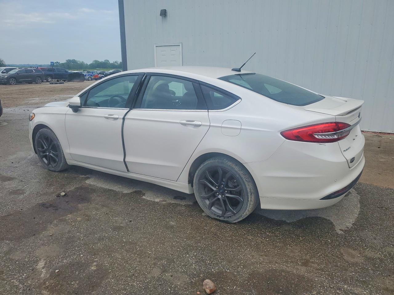 2018 FORD FUSION SE — снимка 2