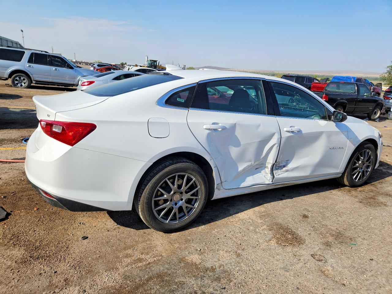 2023 CHEVROLET MALIBU LT — снимка 3