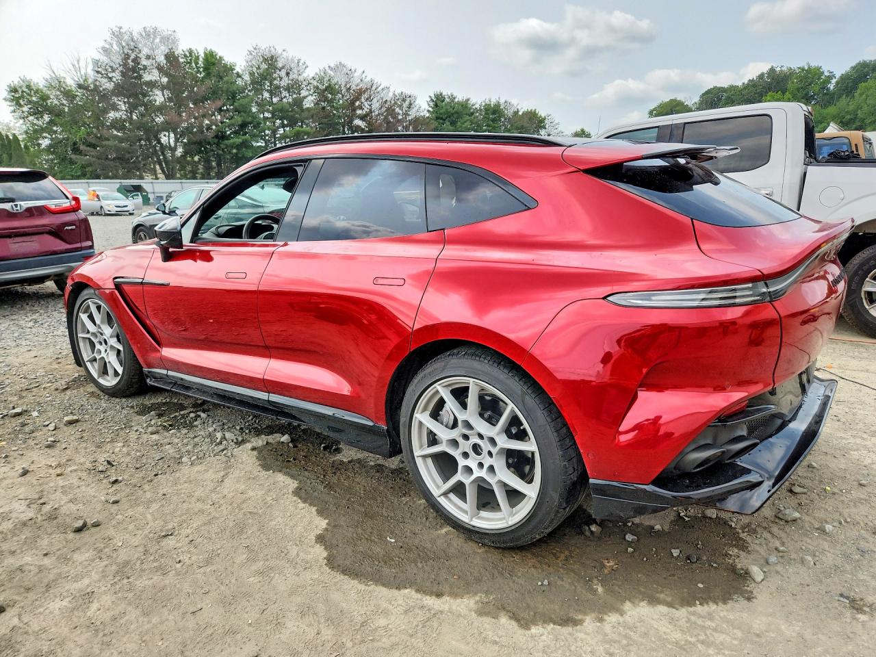 2023 ASTON MARTIN DBX 707 — снимка 2