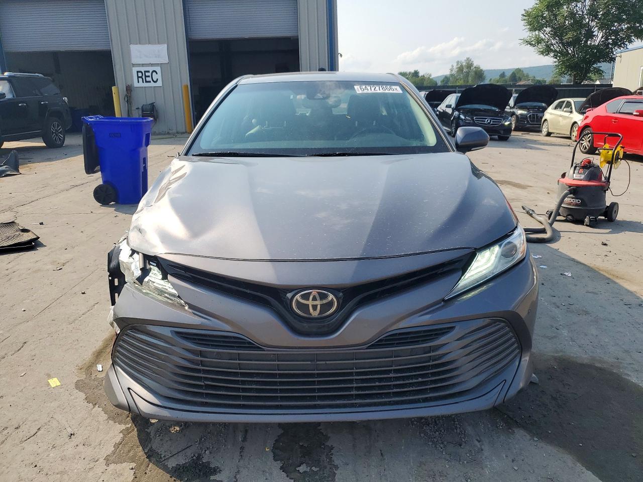 2018 TOYOTA CAMRY XLE — снимка 5