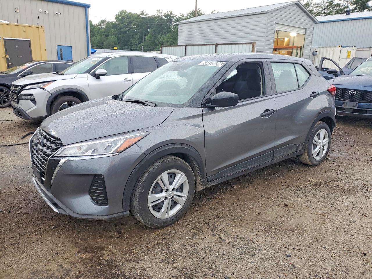 2024 NISSAN KICKS S