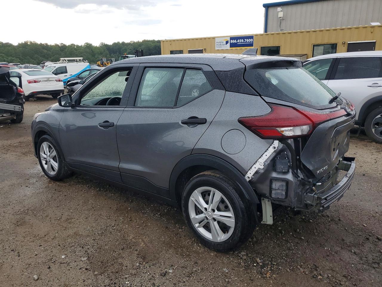 2024 NISSAN KICKS S — снимка 2