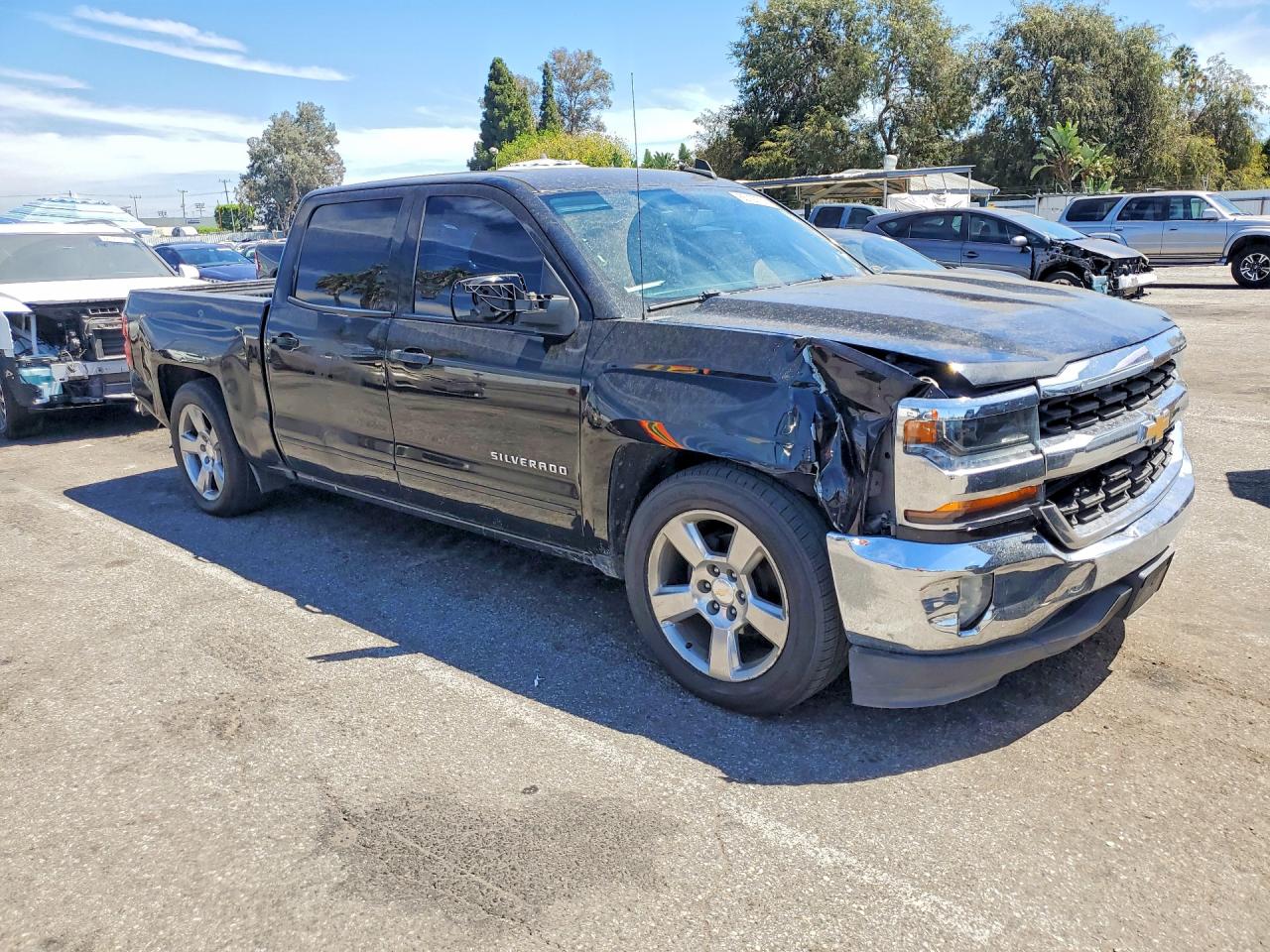 2017 CHEVROLET SILVERADO C1500 LT — снимка 4