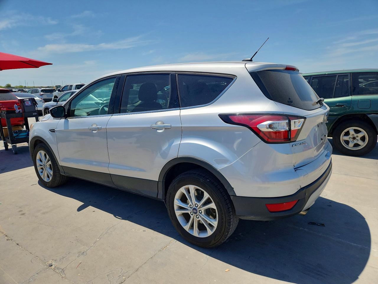 2017 FORD ESCAPE SE — снимка 2
