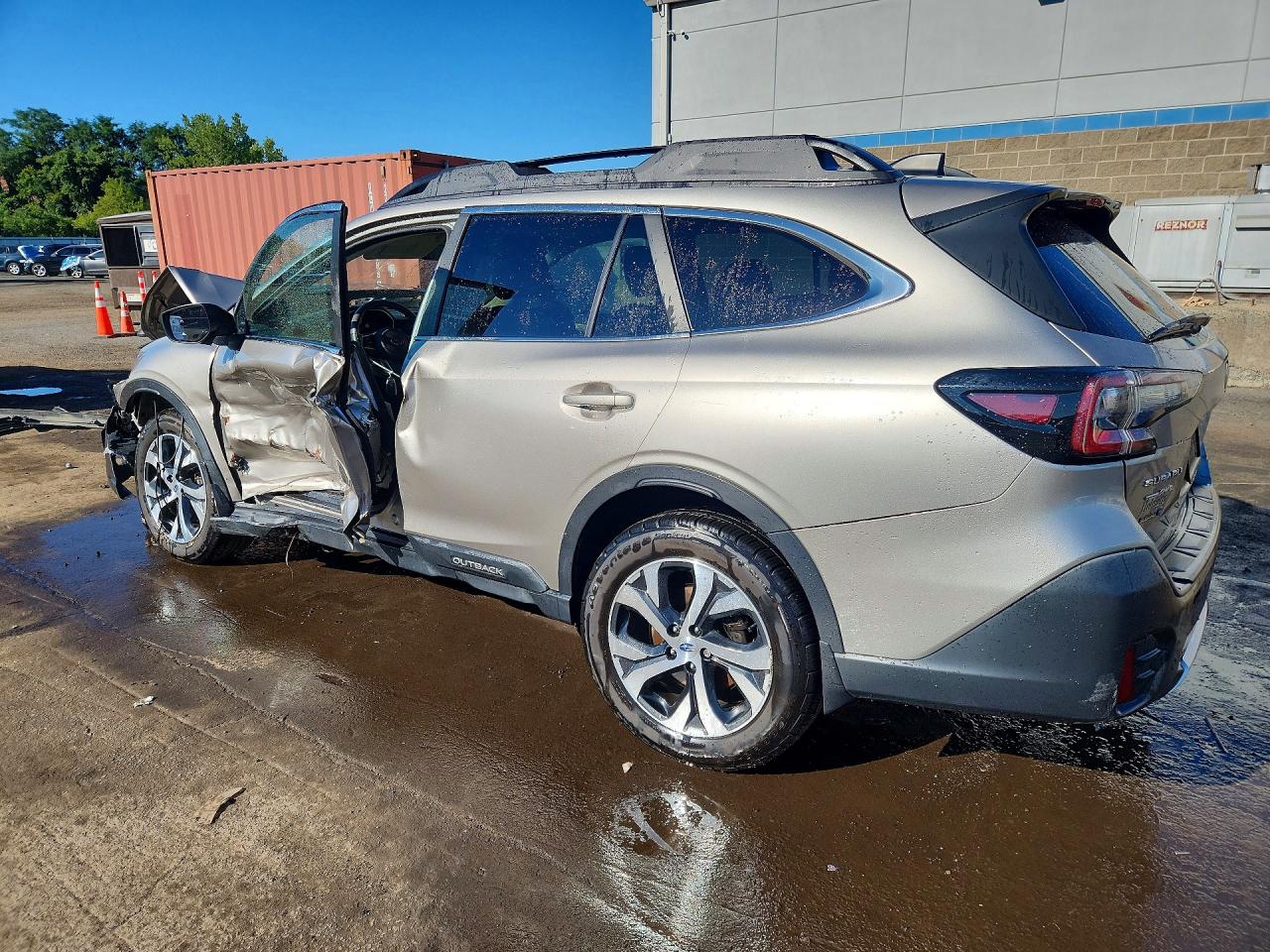 2020 SUBARU OUTBACK LIMITED — снимка 2
