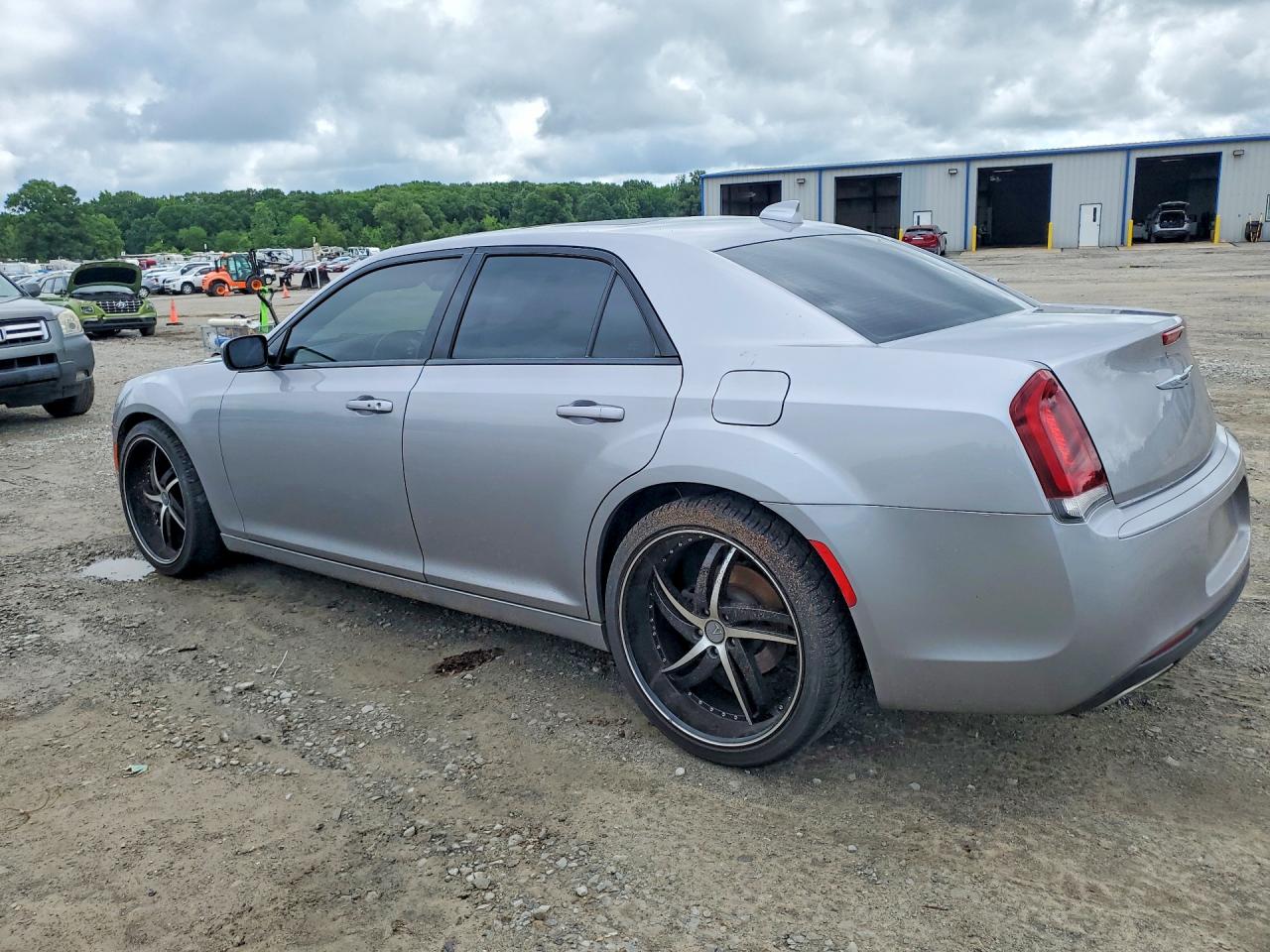 2015 CHRYSLER 300 S — снимка 2