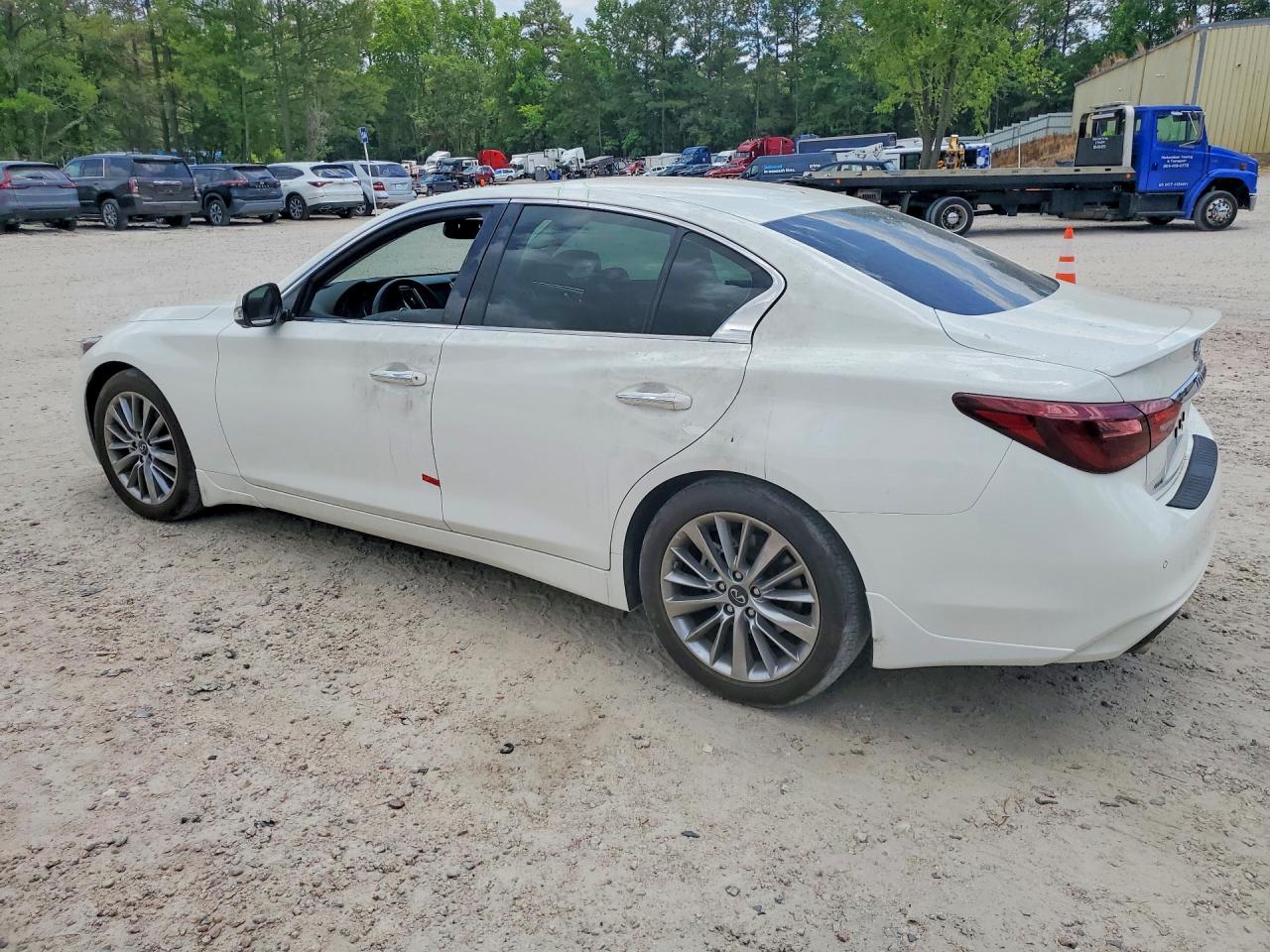 2022 INFINITI Q50 LUXE — снимка 2