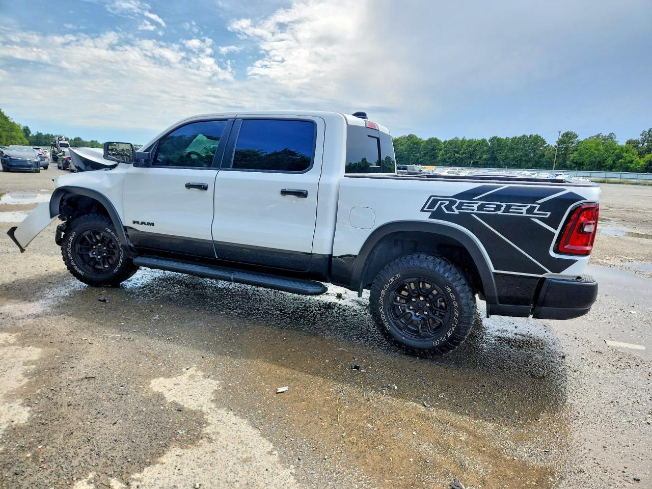 2026 RAM 1500 REBEL — снимка 2