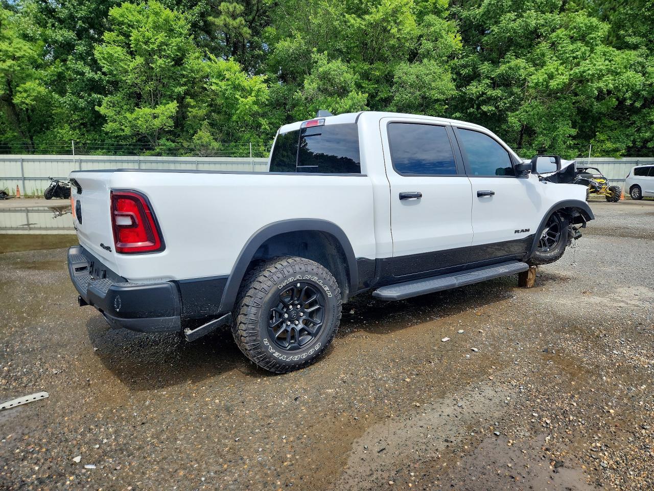 2026 RAM 1500 REBEL — снимка 3