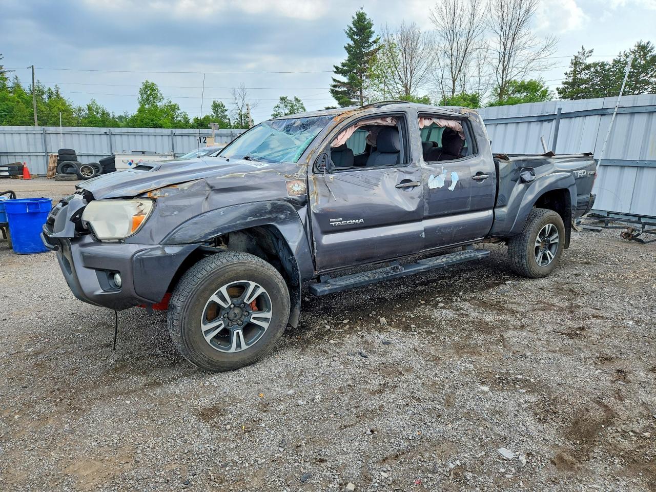 2015 TOYOTA TACOMA V6