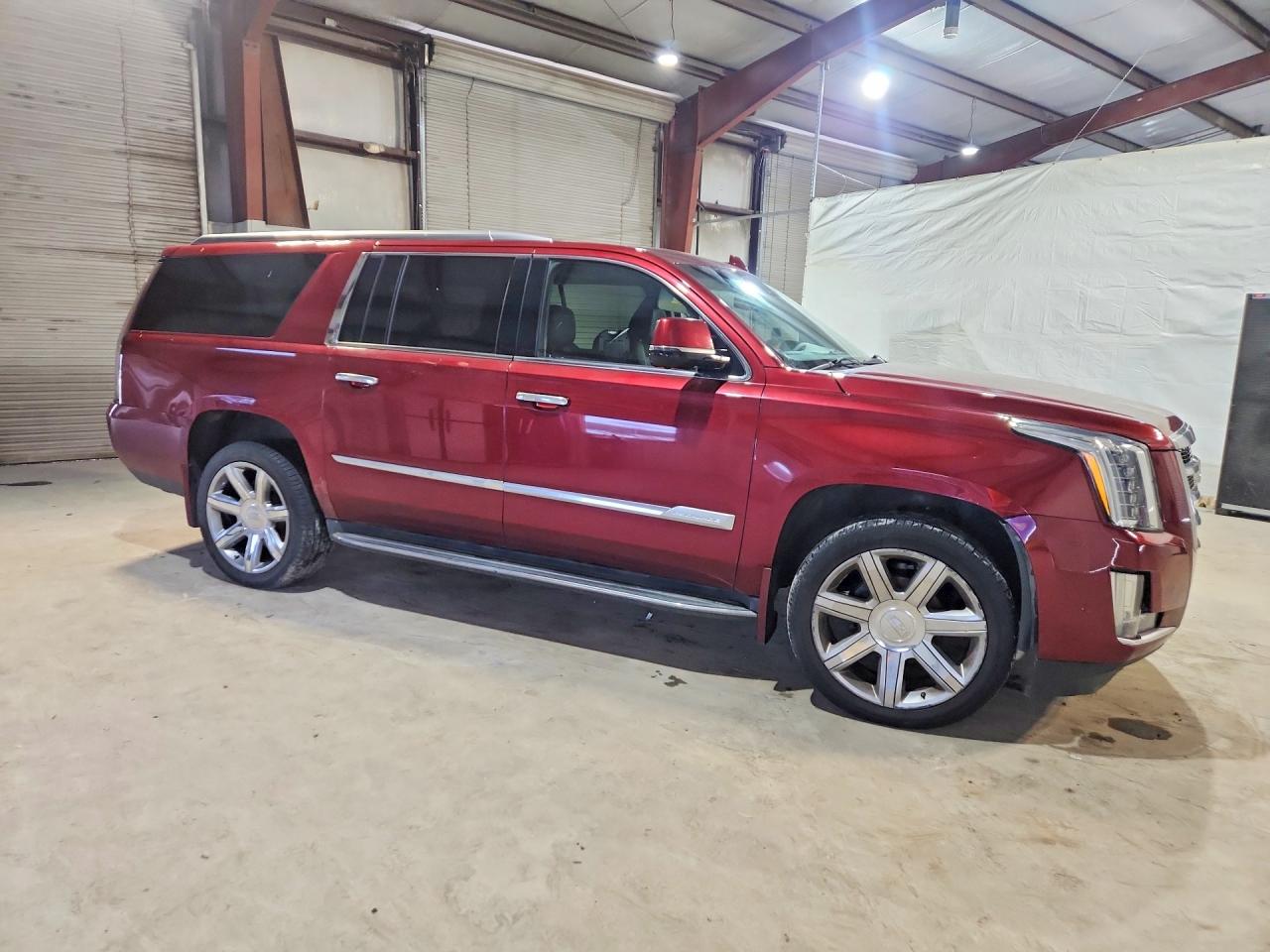 2017 CADILLAC ESCALADE ESV LUXURY — снимка 4