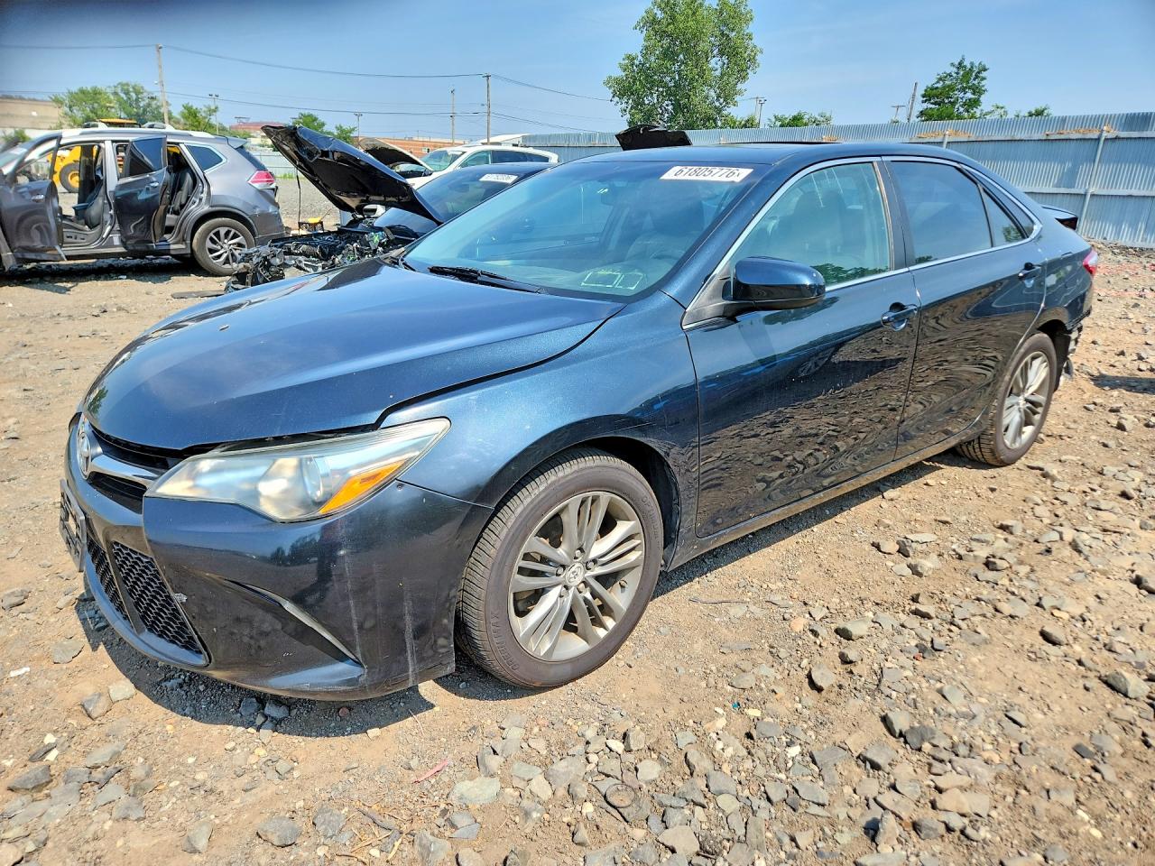 2015 TOYOTA CAMRY SE