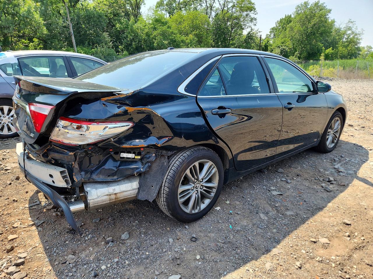 2015 TOYOTA CAMRY SE — снимка 3