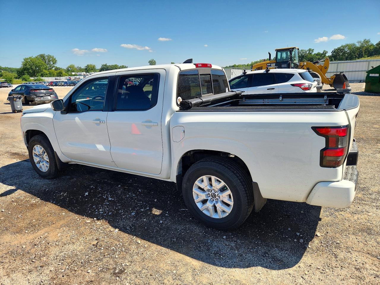 2022 NISSAN FRONTIER SV — снимка 2