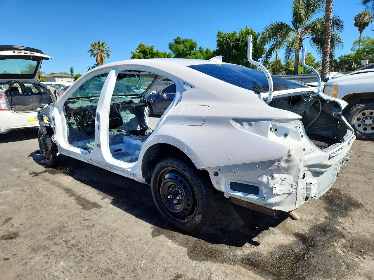 2024 LEXUS ES 300H BASE — снимка 2