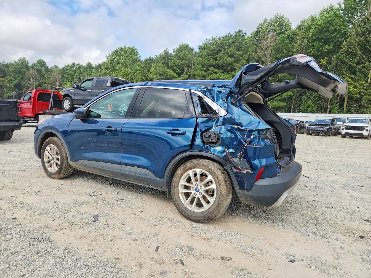 2020 FORD ESCAPE SE — снимка 2