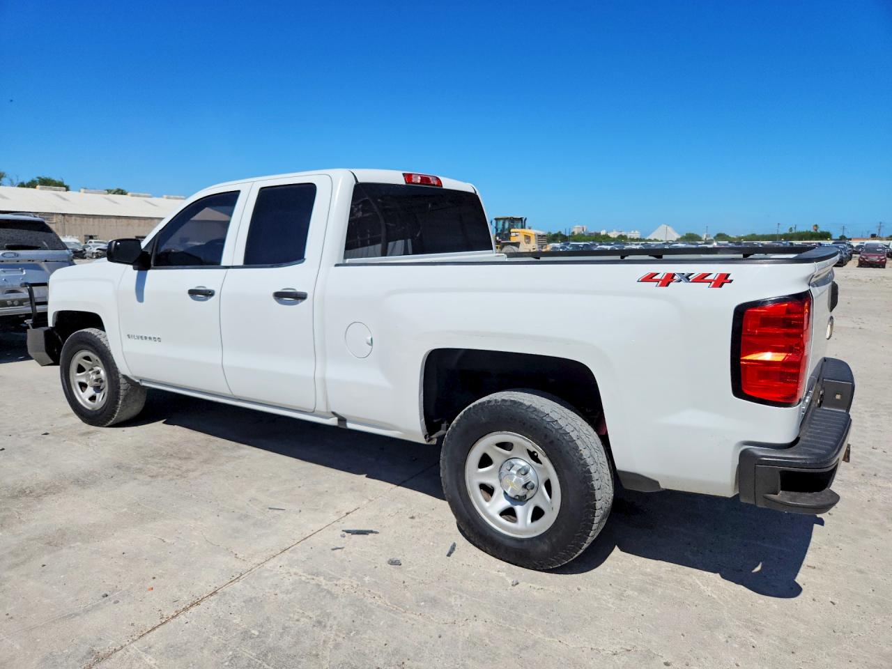 2019 CHEVROLET SILVERADO LD K1500 BASE/LS — снимка 2