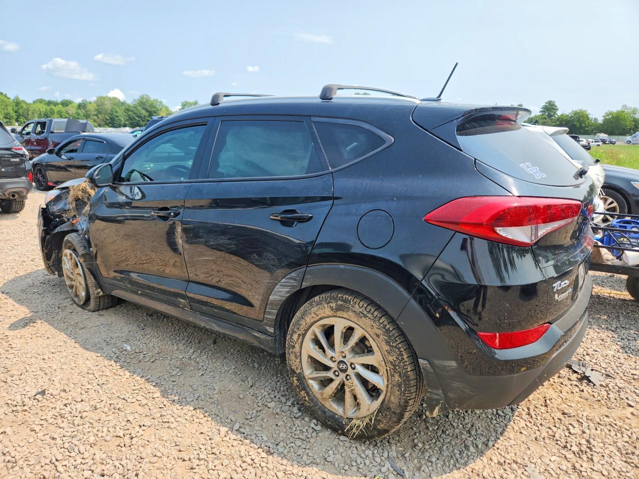2016 HYUNDAI TUCSON SE — снимка 2