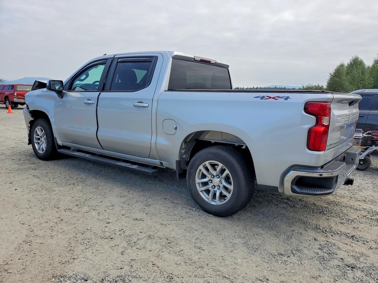 2019 CHEVROLET SILVERADO K1500 LT — снимка 2
