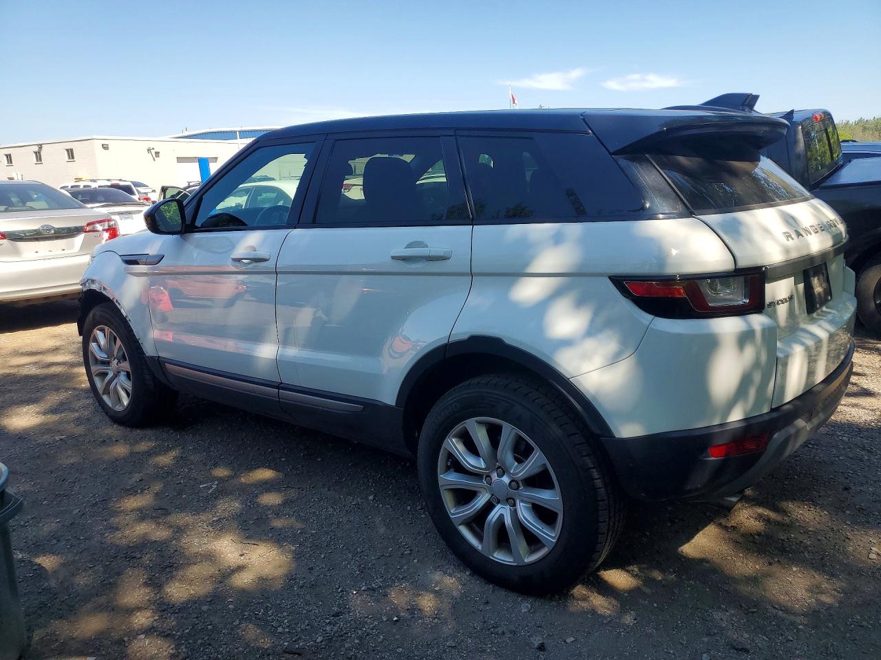 2019 LAND ROVER RANGE ROVER EVOQUE SE — снимка 2
