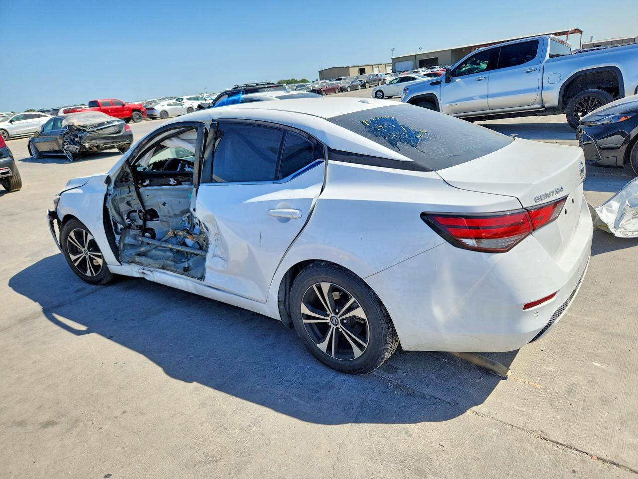2020 NISSAN SENTRA SV — снимка 2