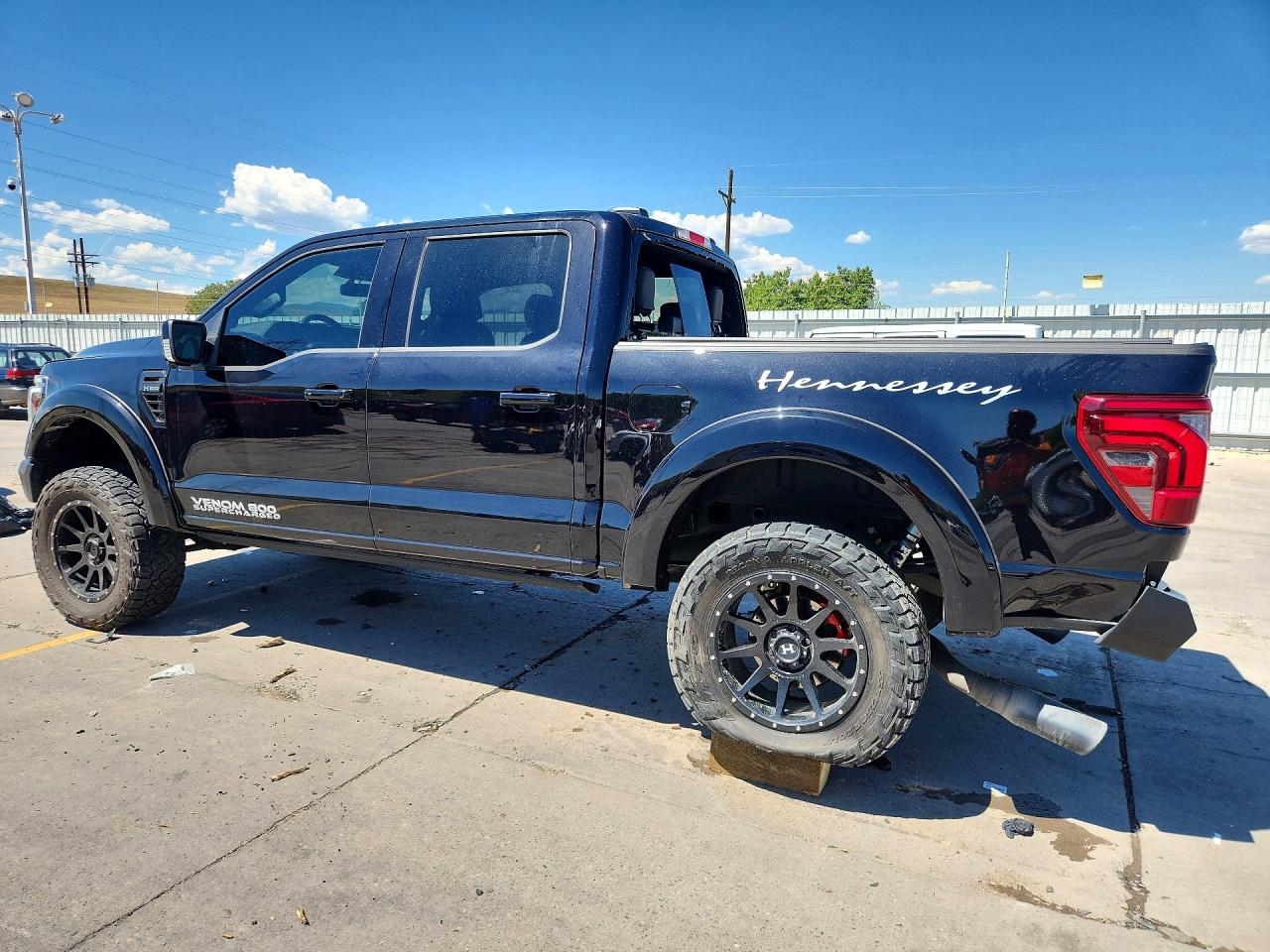 2025 FORD F150 LARIAT — снимка 2