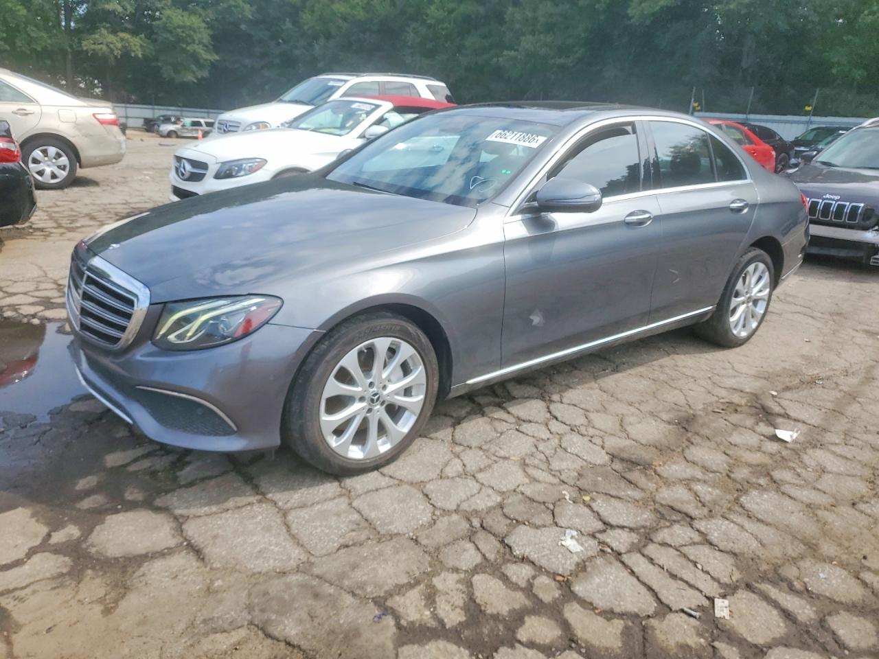 2017 MERCEDES-BENZ E 300