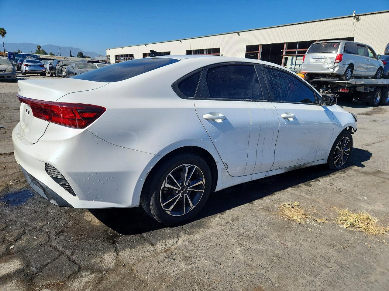 2024 KIA FORTE LXS — снимка 3