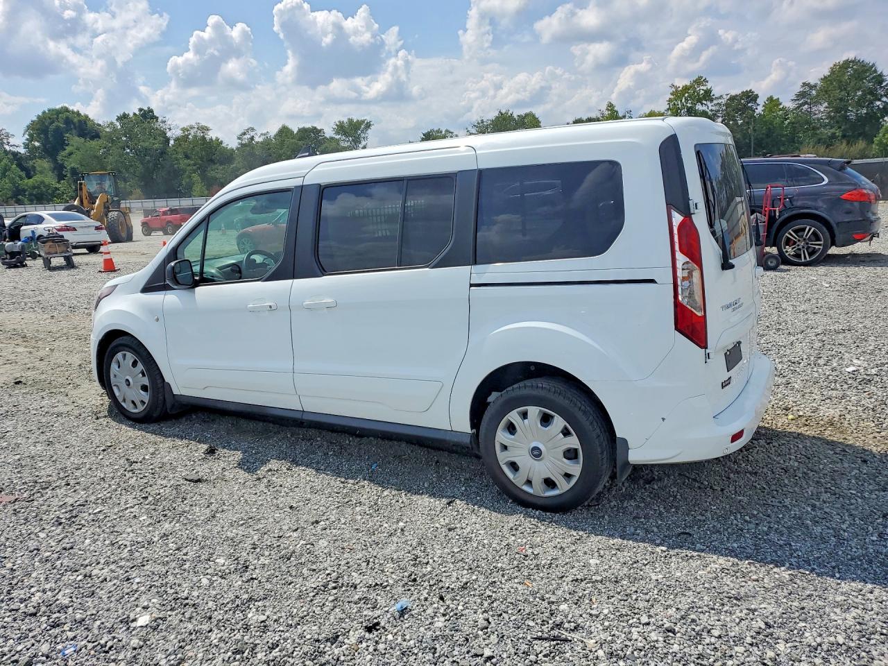 2020 FORD TRANSIT CONNECT XLT — снимка 2
