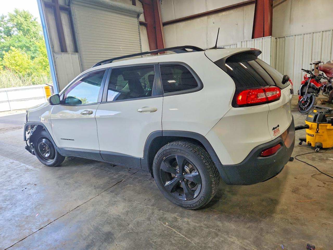 2018 JEEP CHEROKEE LIMITED — снимка 2
