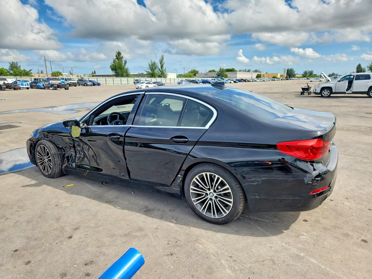 2019 BMW 530 I — снимка 2