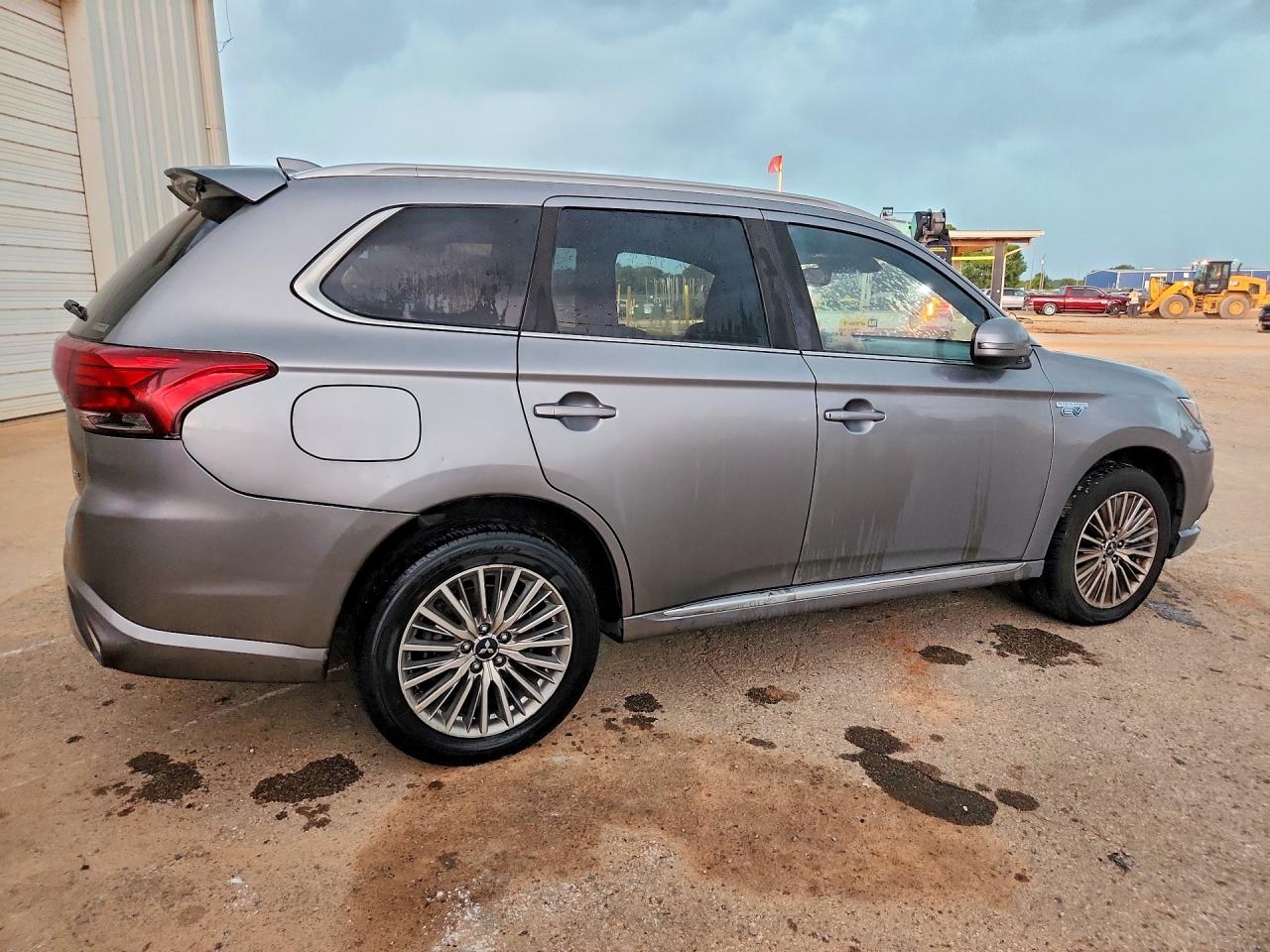 2022 MITSUBISHI OUTLANDER SEL — снимка 3