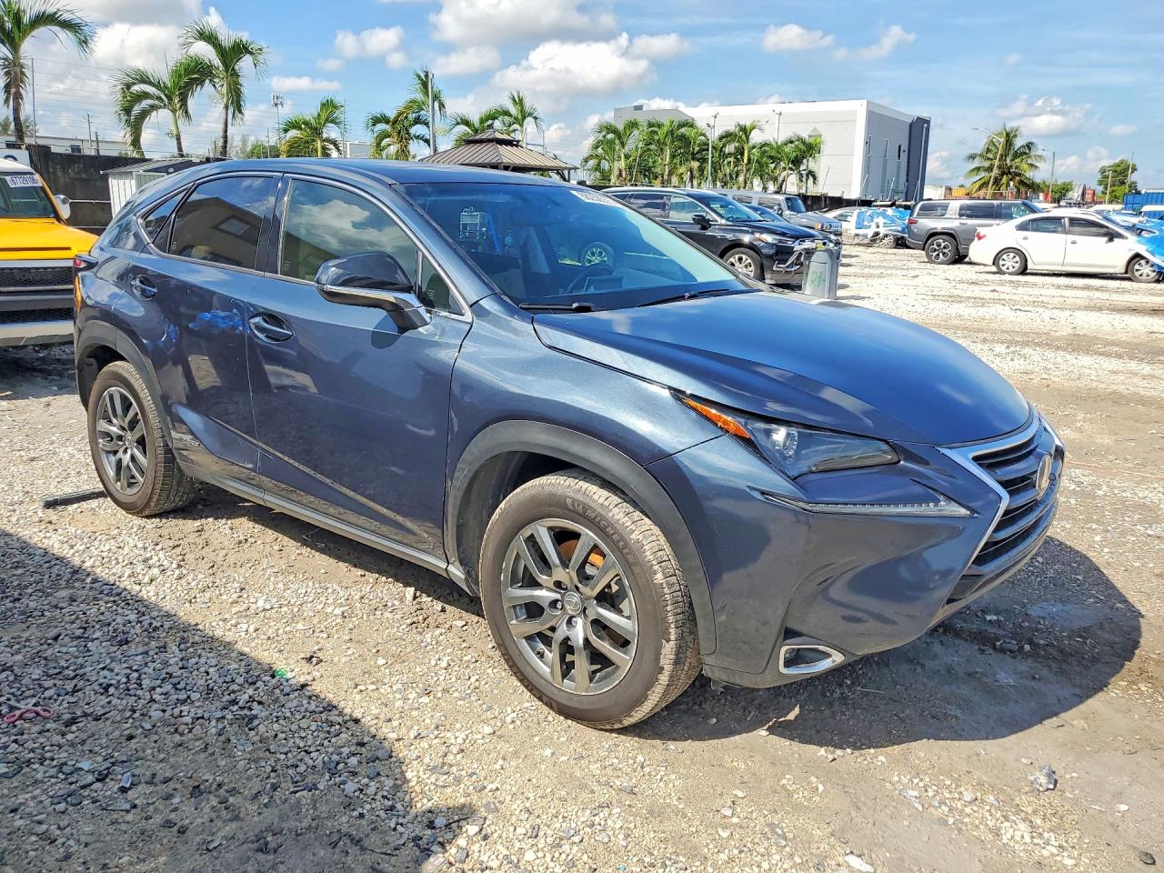 2015 LEXUS NX 300H BASE — снимка 4