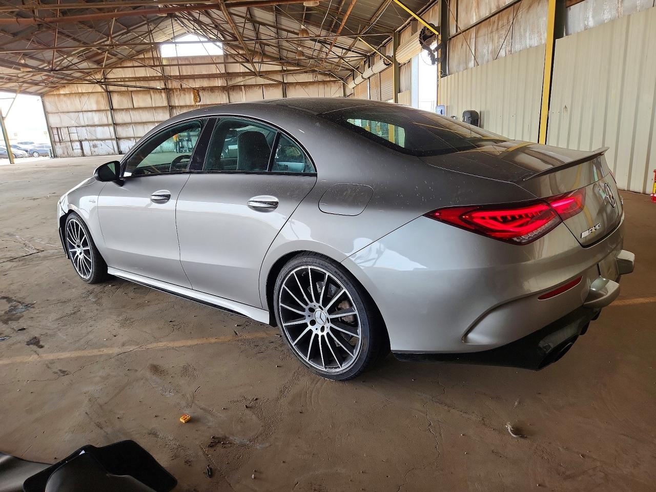 2020 MERCEDES-BENZ CLA AMG 35 4MATIC — снимка 2