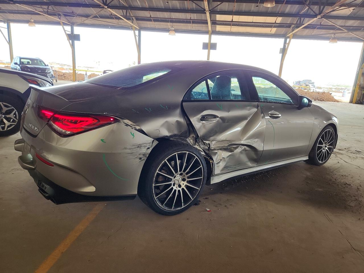 2020 MERCEDES-BENZ CLA AMG 35 4MATIC — снимка 3