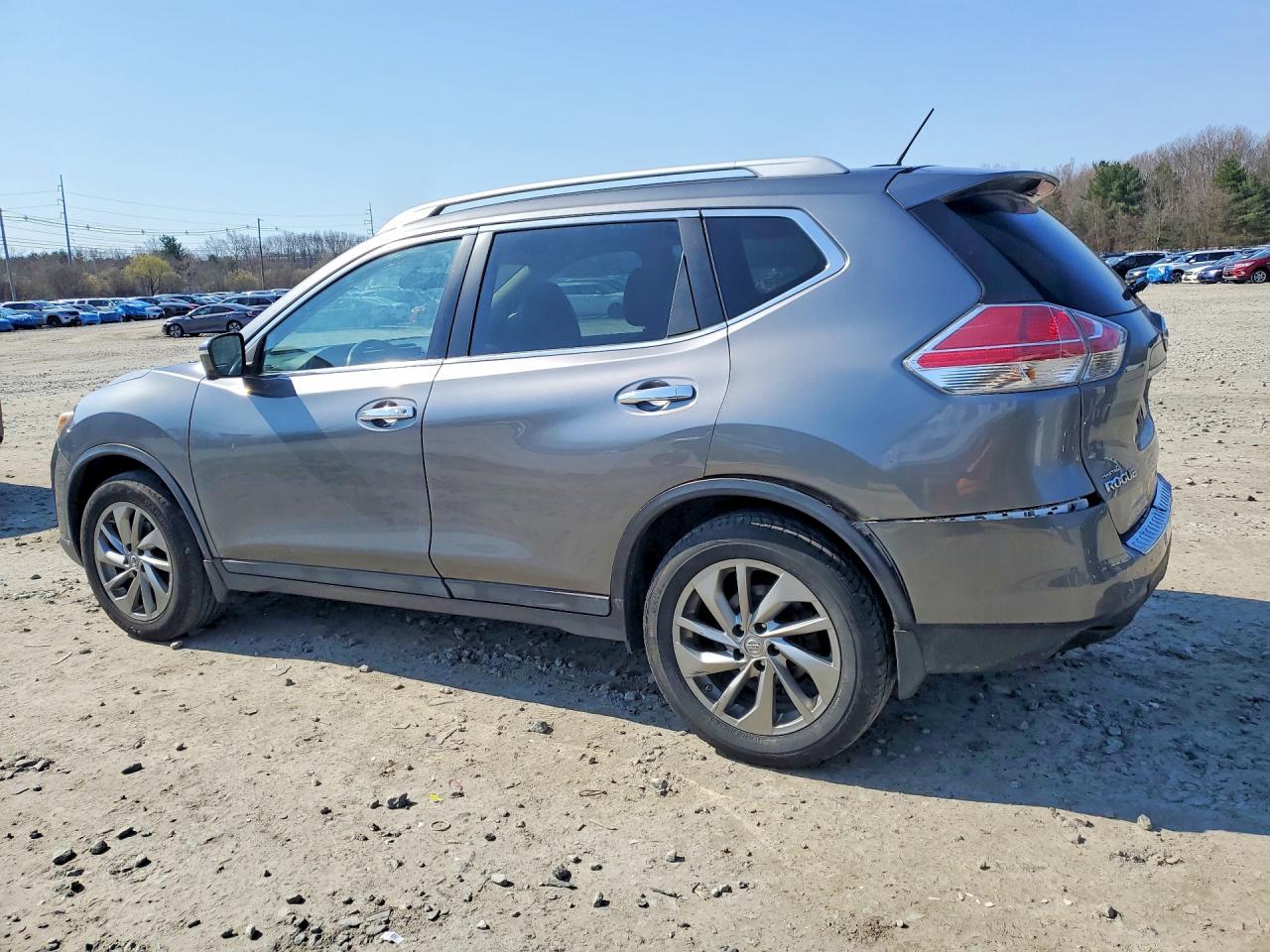 2015 NISSAN ROGUE SL — снимка 2