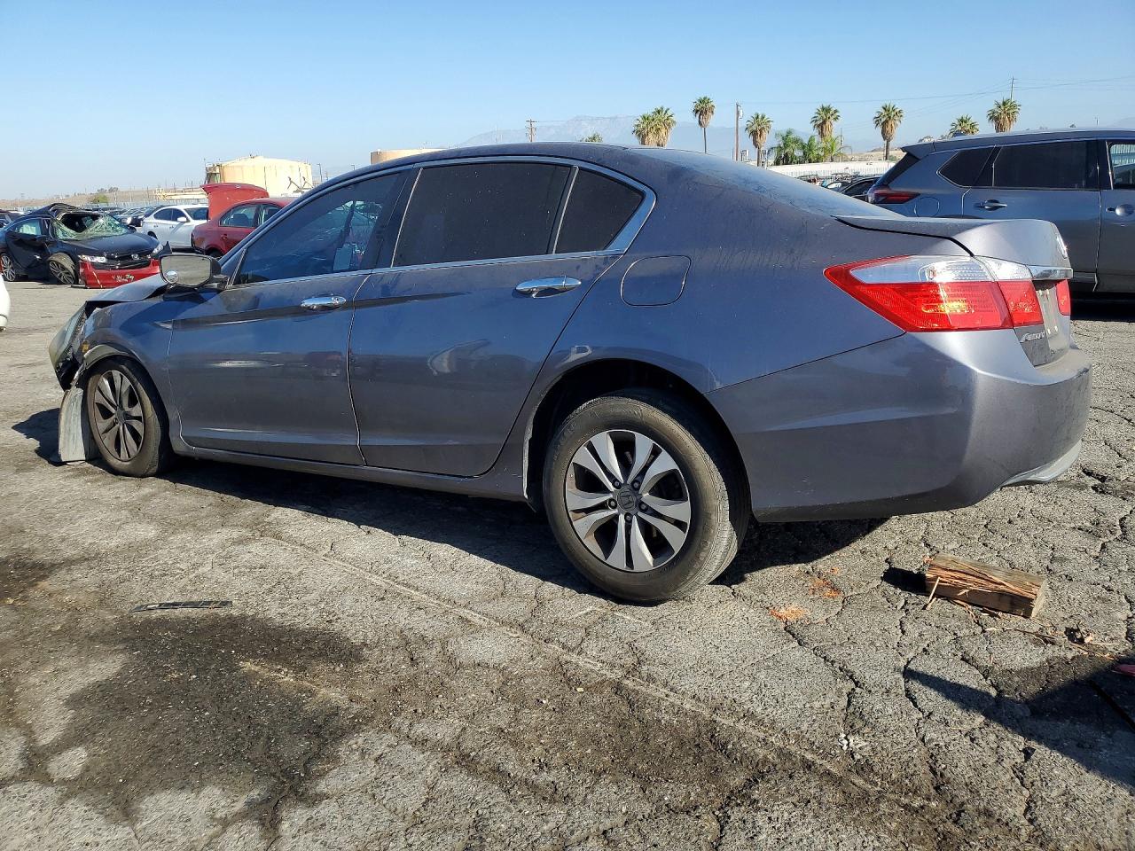 2015 HONDA ACCORD LX — снимка 2