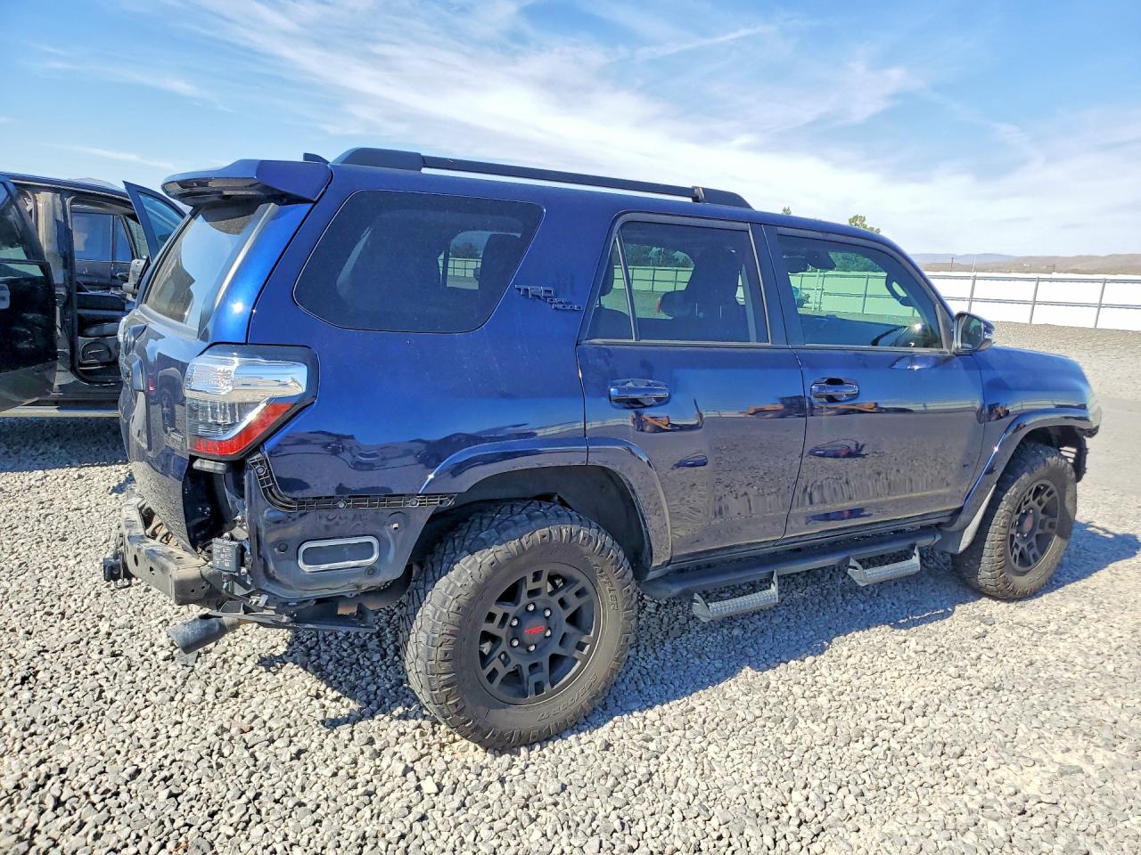 2023 TOYOTA 4RUNNER TRD OFF-ROAD PREMIUM — снимка 3