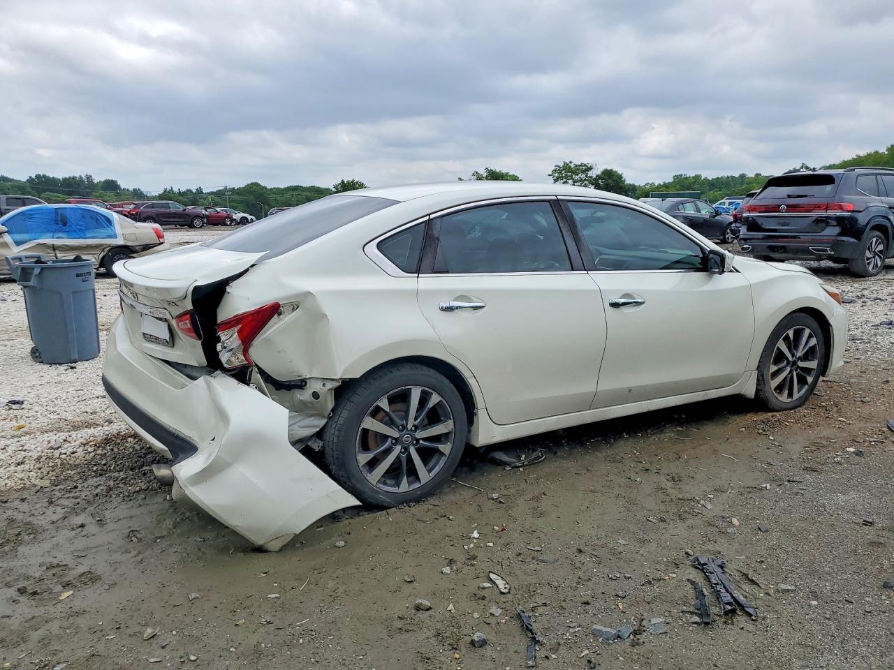 2016 NISSAN ALTIMA 2.5 SR — снимка 3