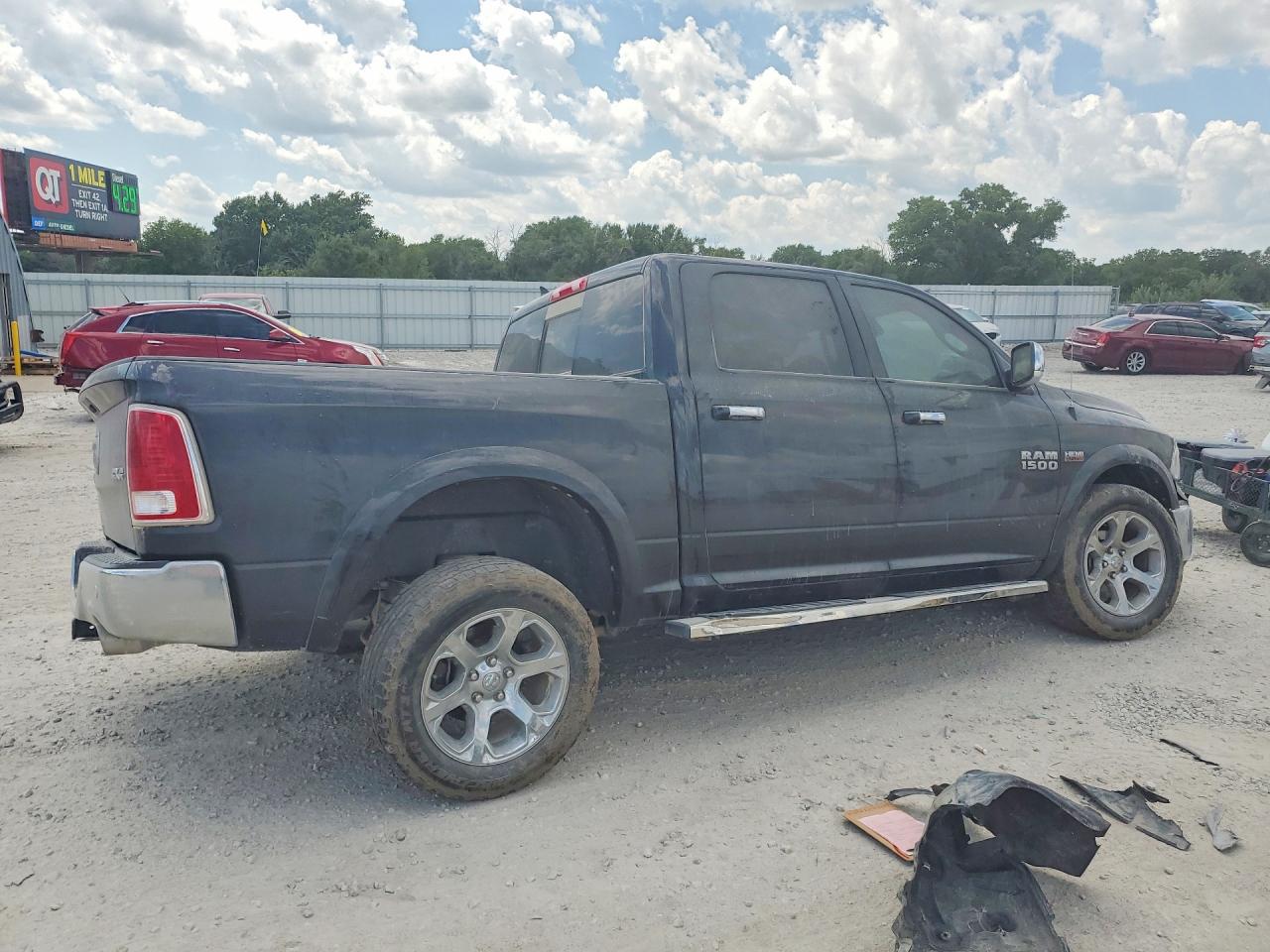 2018 RAM 1500 LARAMIE — снимка 3