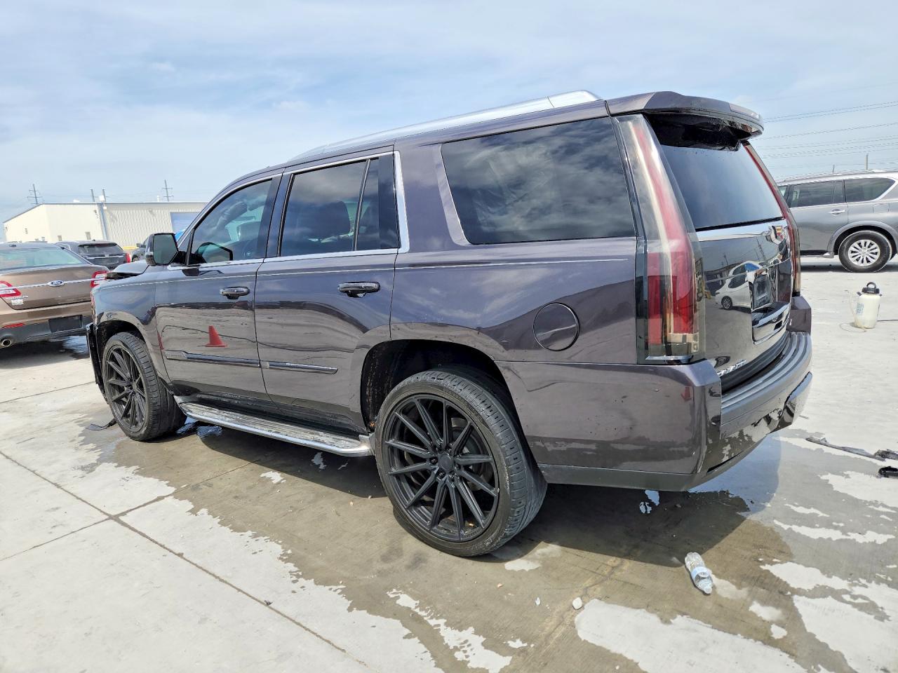 2015 CADILLAC ESCALADE — снимка 2