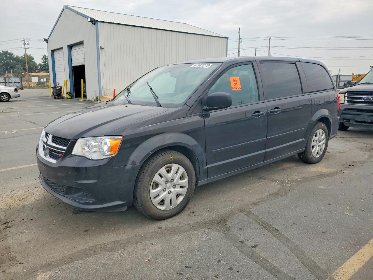 2016 DODGE GRAND CARAVAN SE