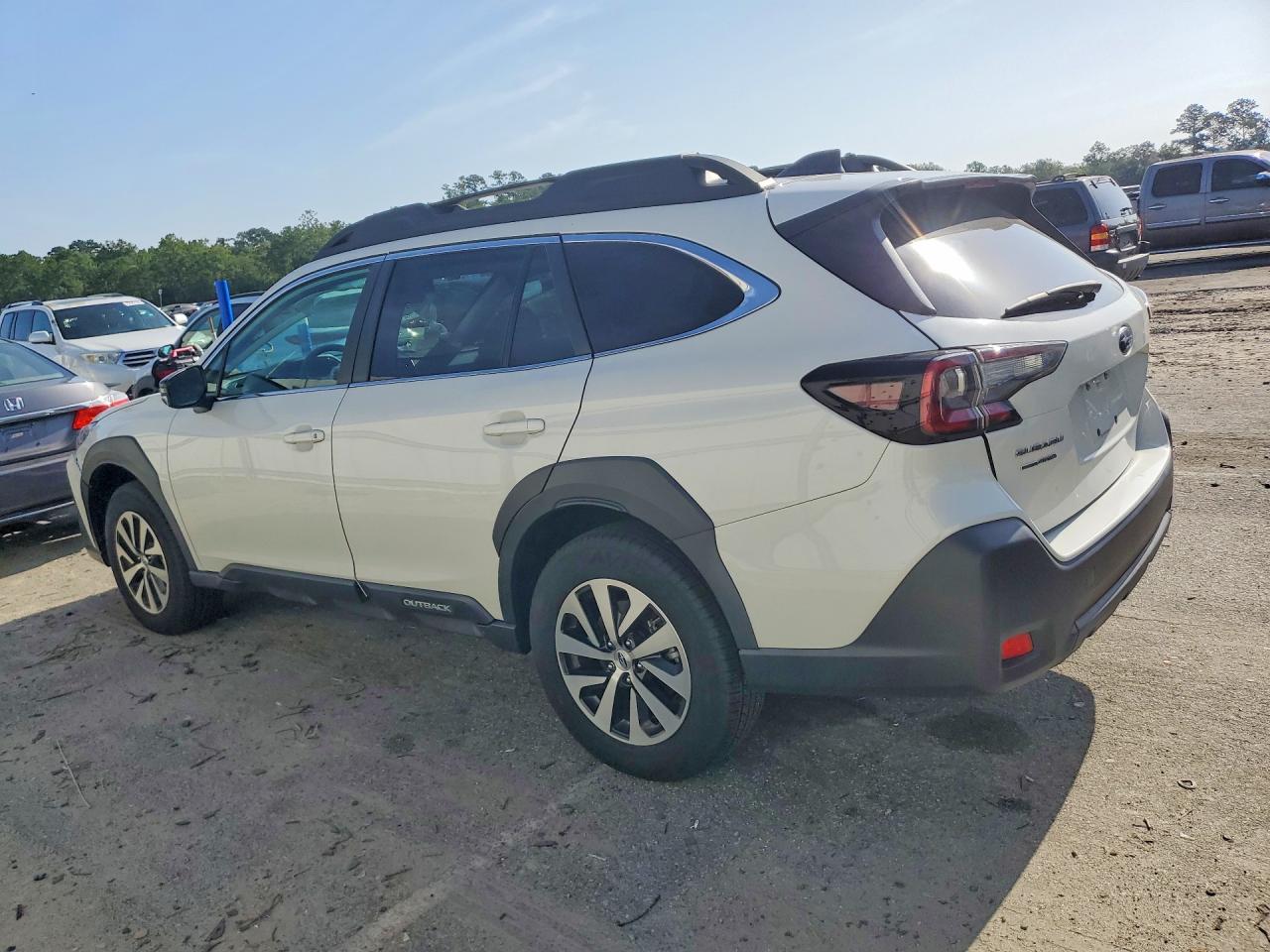 2025 SUBARU OUTBACK PREMIUM — снимка 2
