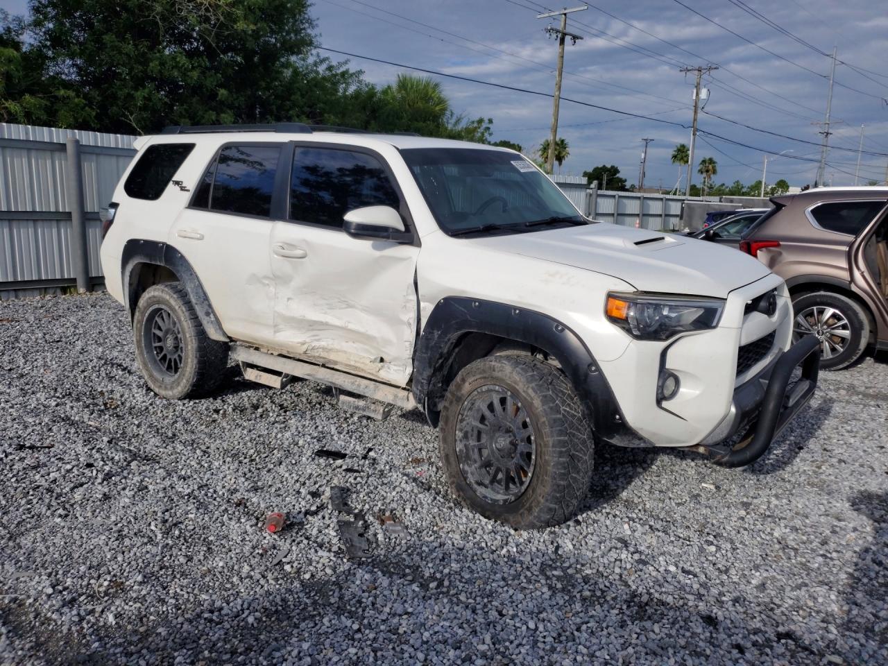 2019 TOYOTA 4RUNNER TRD OFF-ROAD — снимка 4