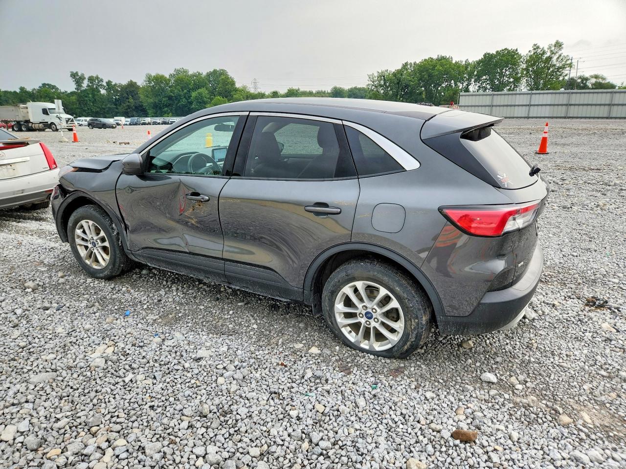 2020 FORD ESCAPE SE — снимка 2
